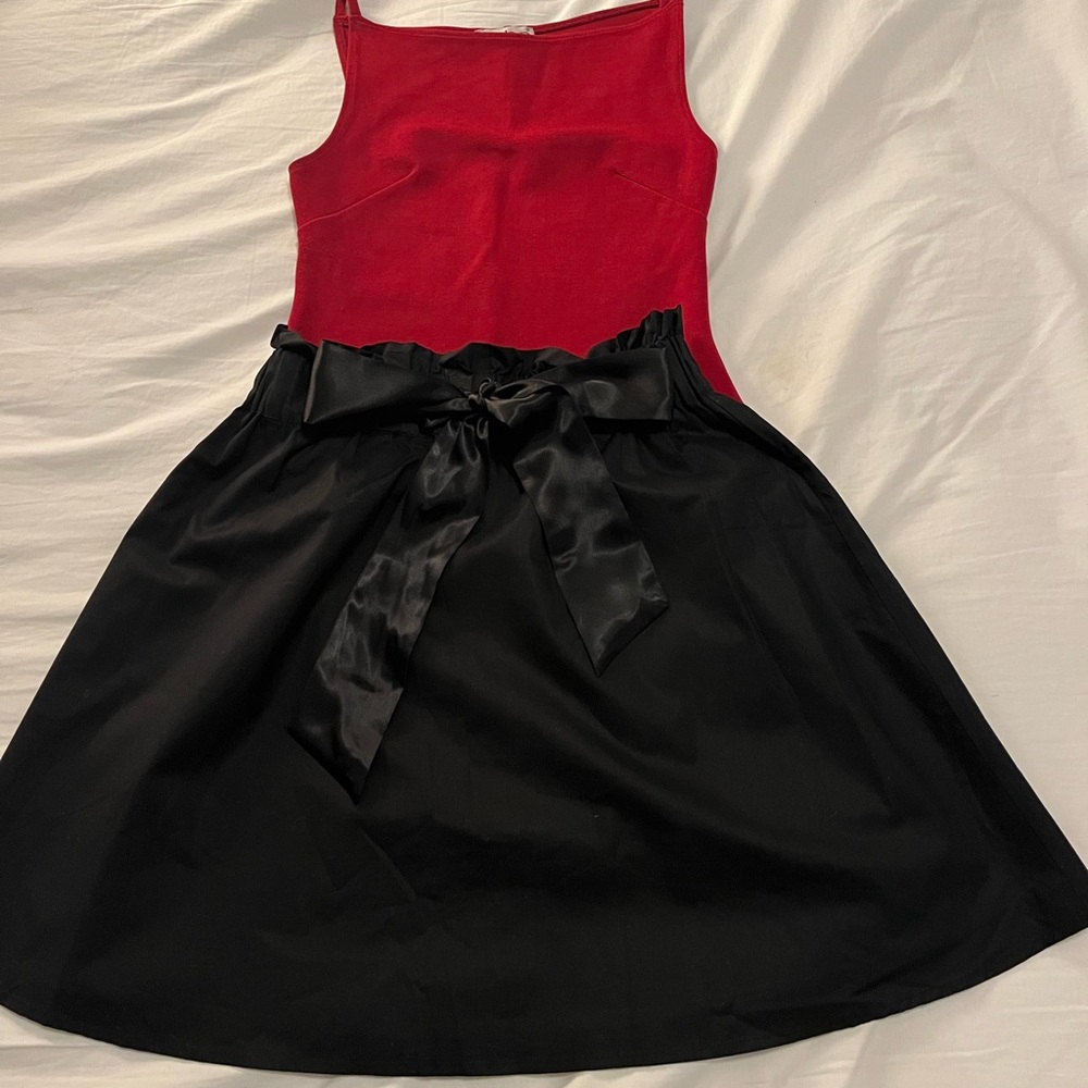 Vintage BEBE top from the 90s.